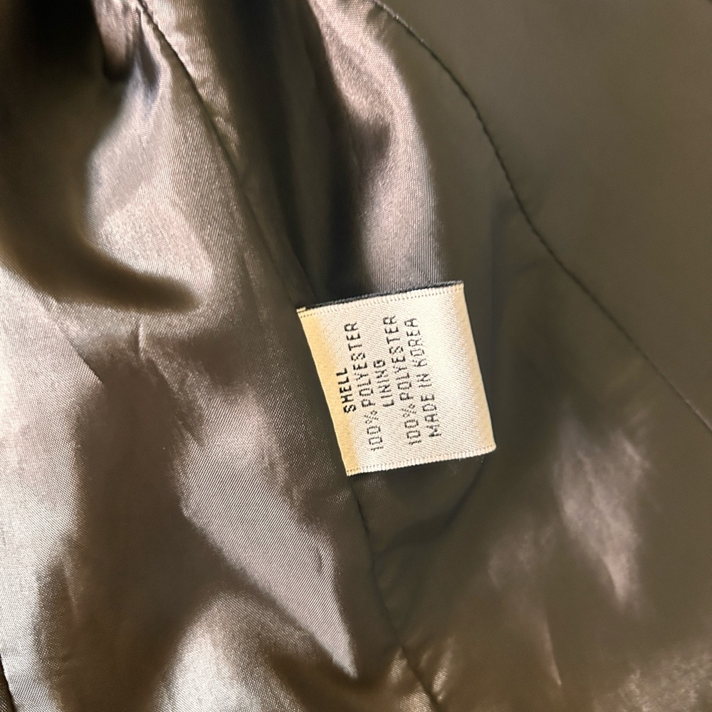 Blazer - Picture 2 of 5